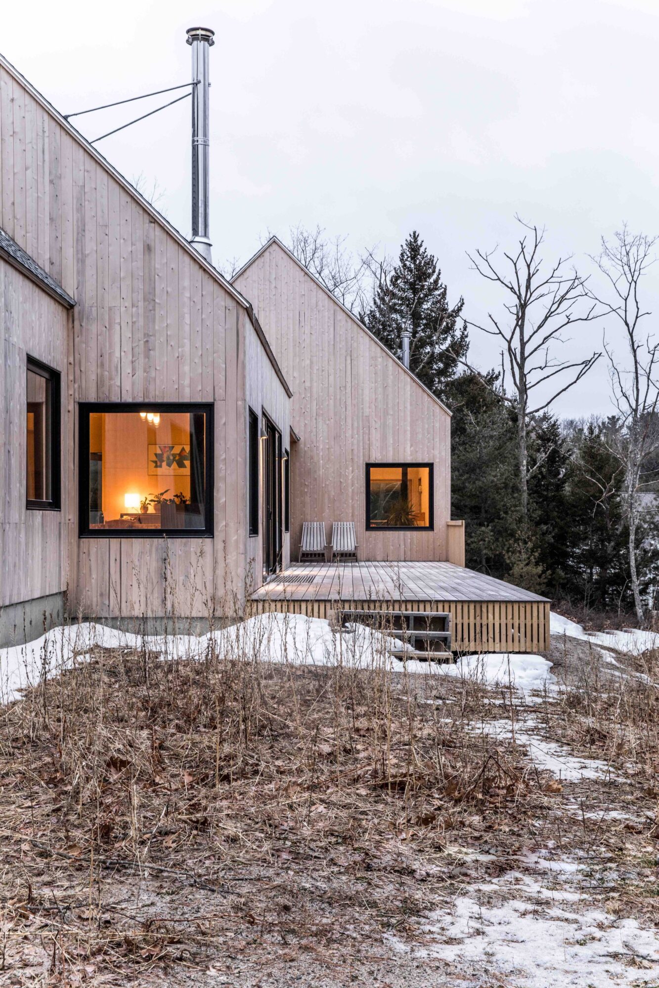  The home’s staggered gables, inspired by Nordic design, give it a clean, geometric profile. 